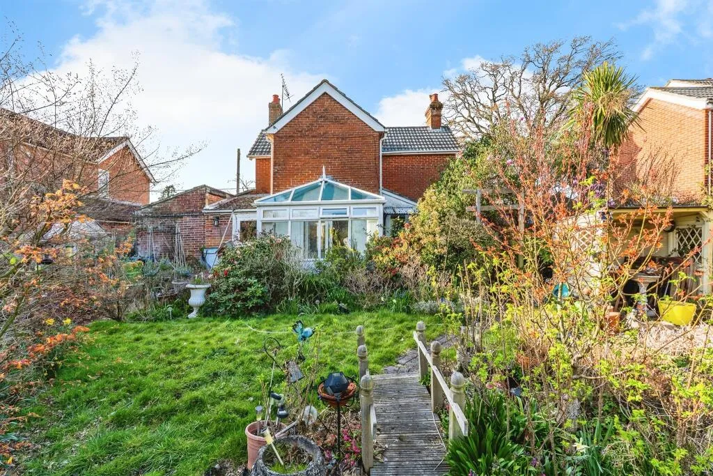 3 bed Detached