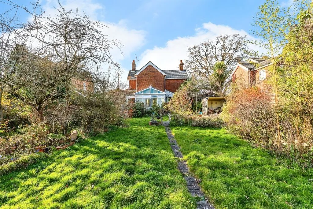 3 bed Detached