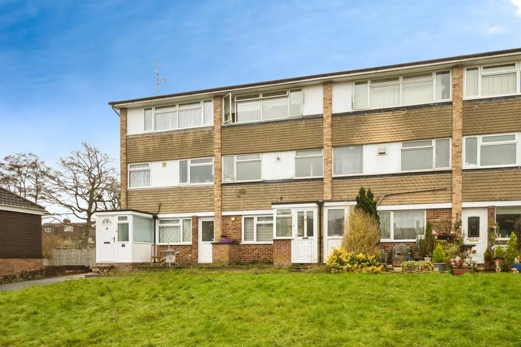 2 bed Apartment