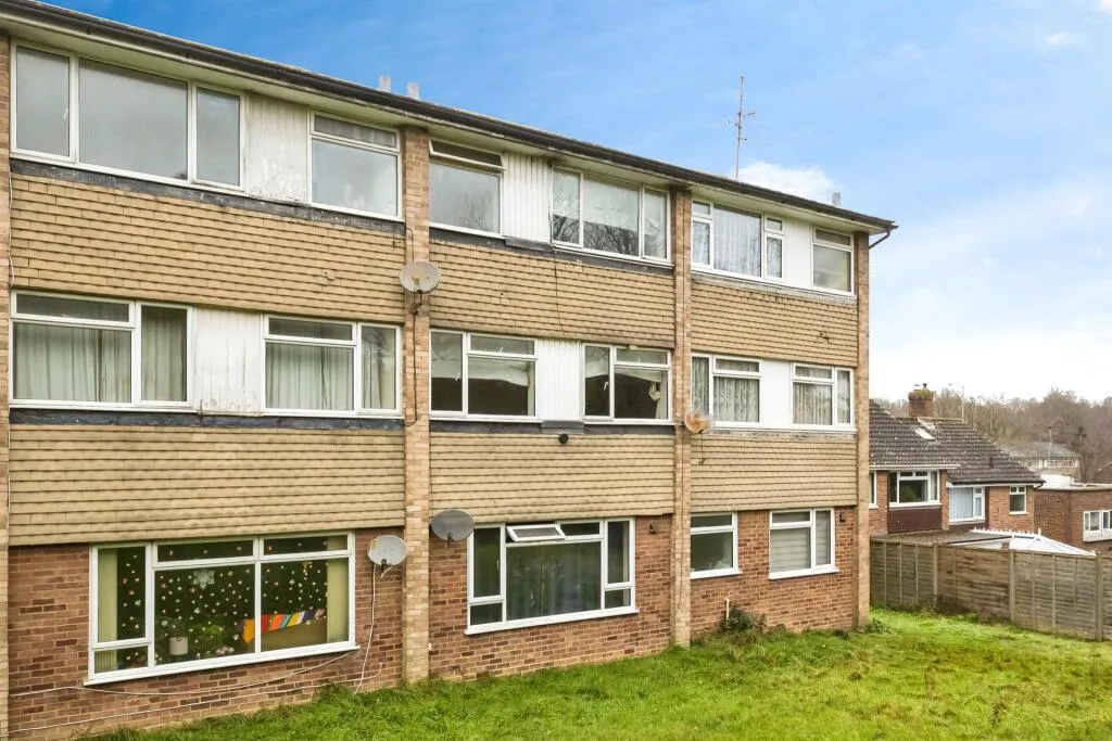 2 bed Apartment