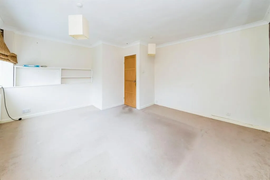 2 bed Apartment
