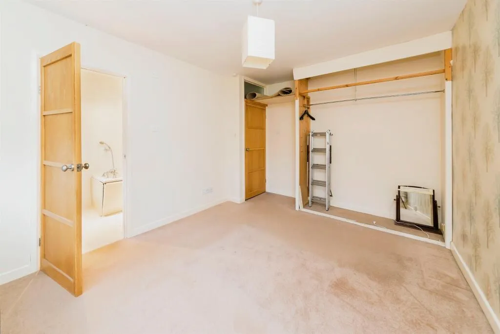 2 bed Apartment