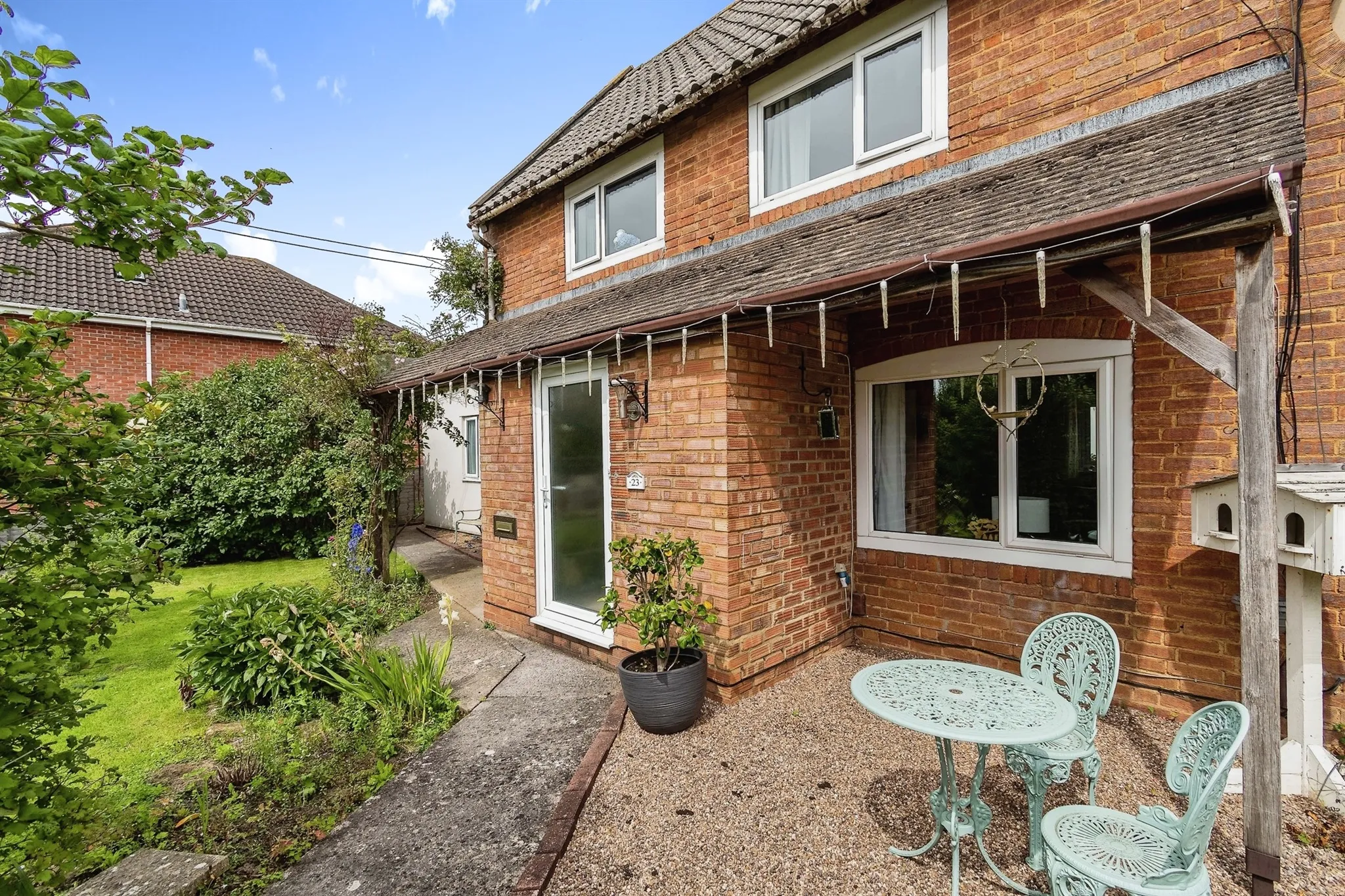 4 bed Semi-Detached
