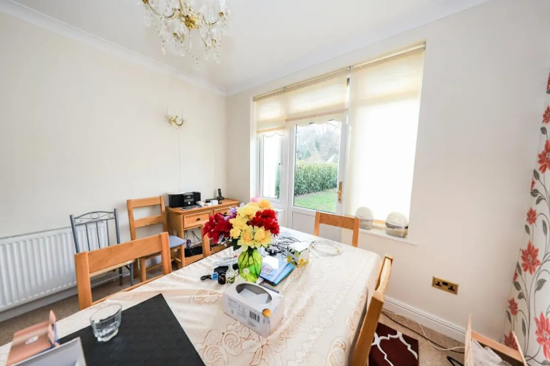 2 bed Semi-Detached Bungalow