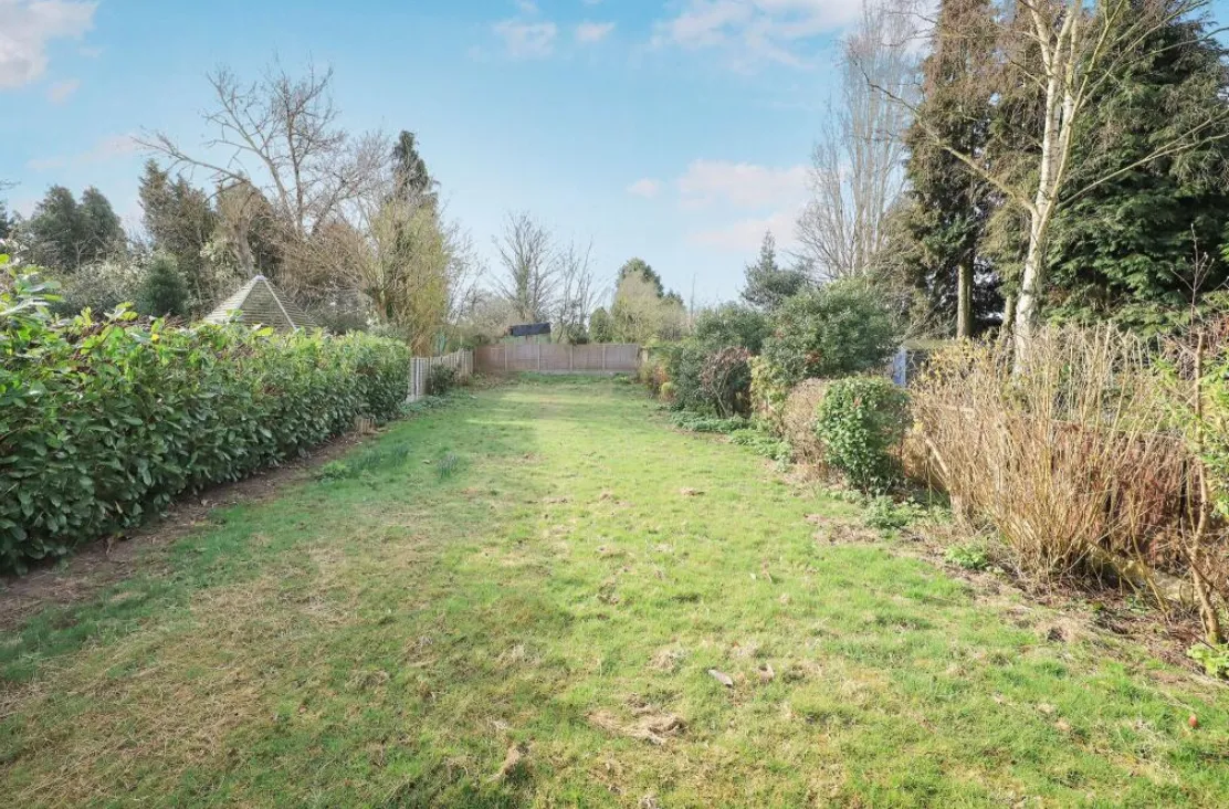 2 bed Semi-Detached Bungalow