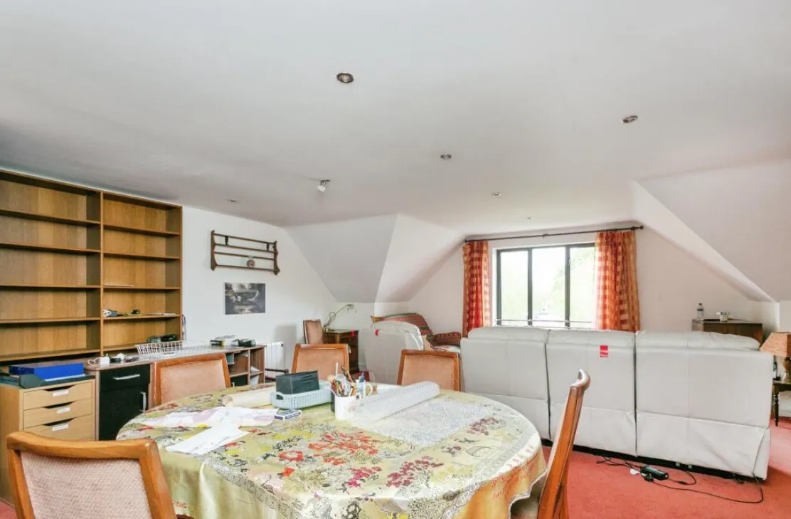 2 bed Apartment