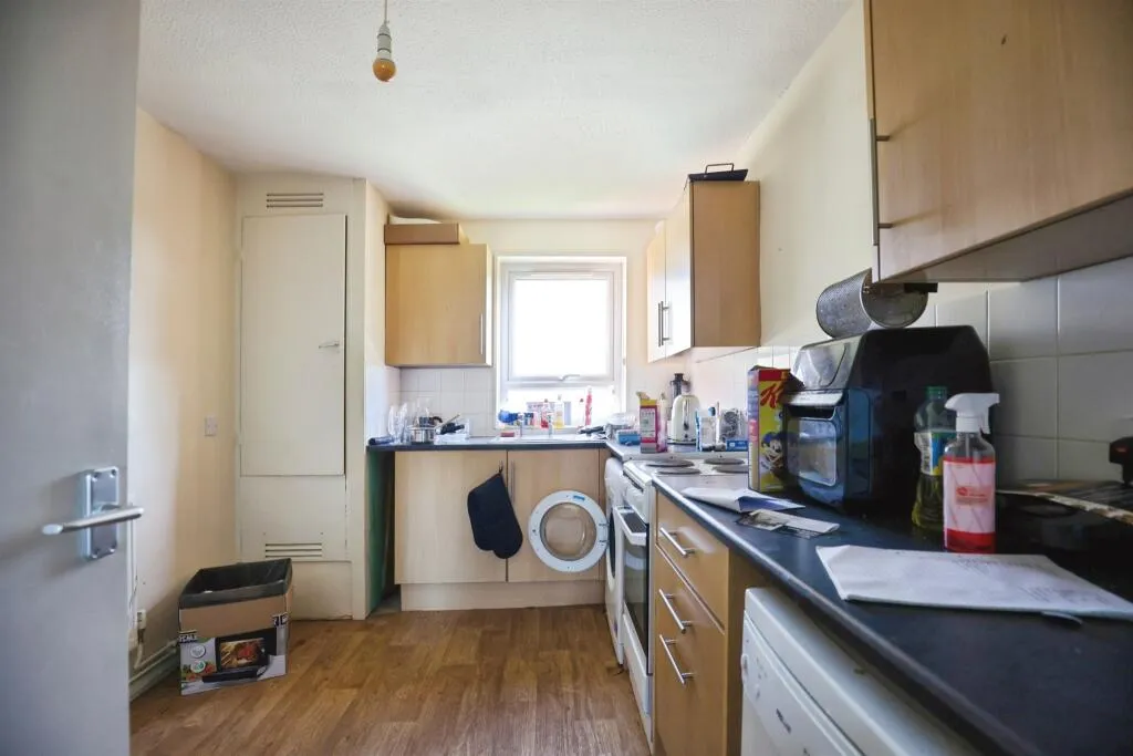 2 bed Ground Flat