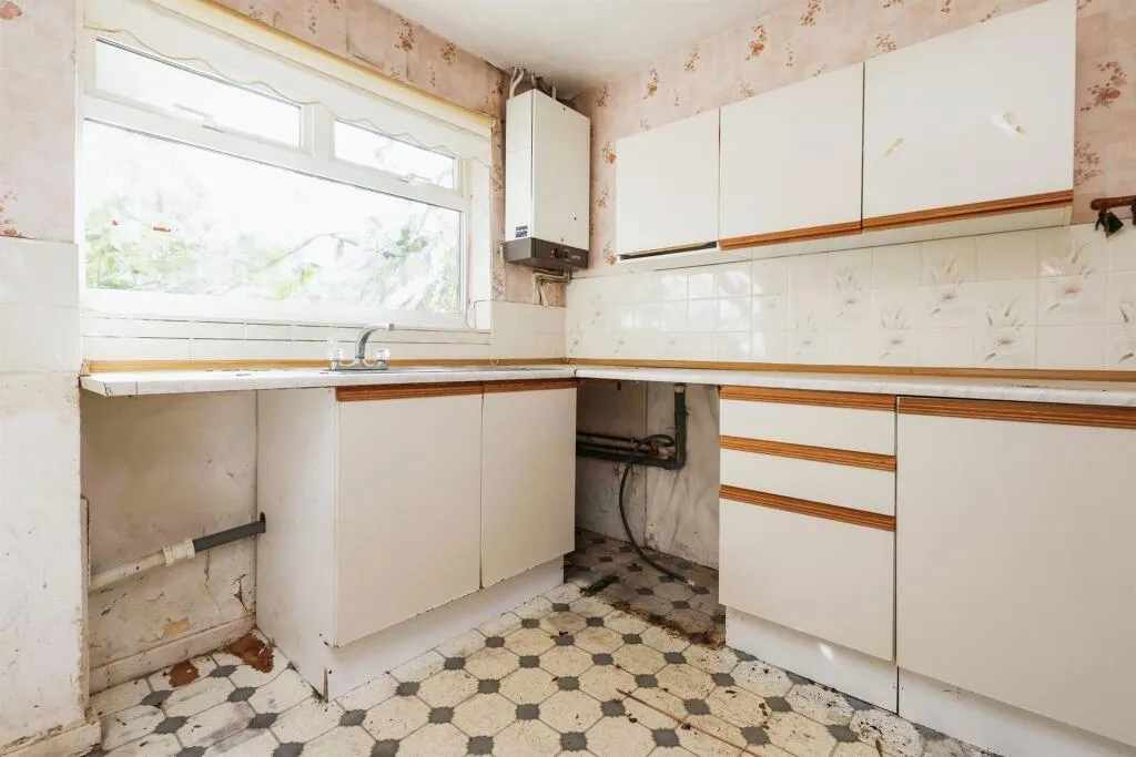 3 bed Terraced