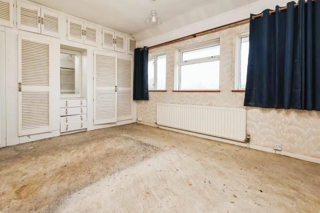 3 bed Terraced
