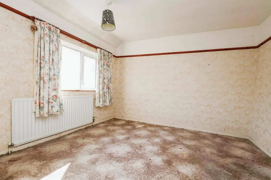 3 bed Terraced