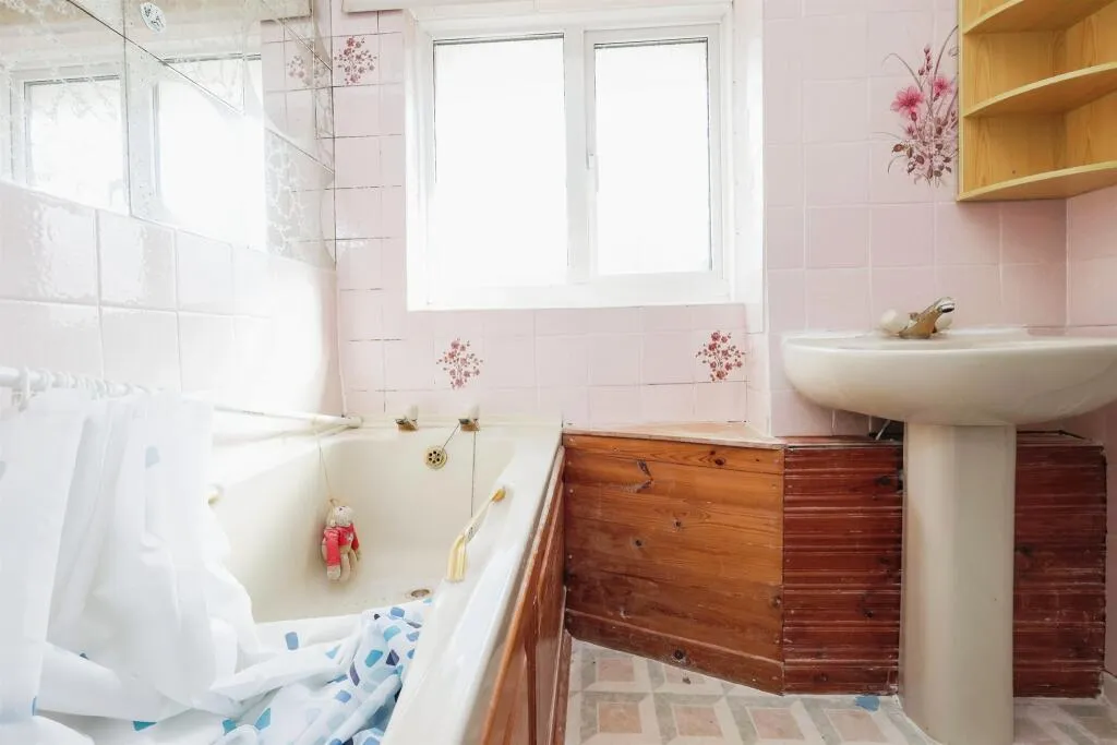 3 bed Terraced