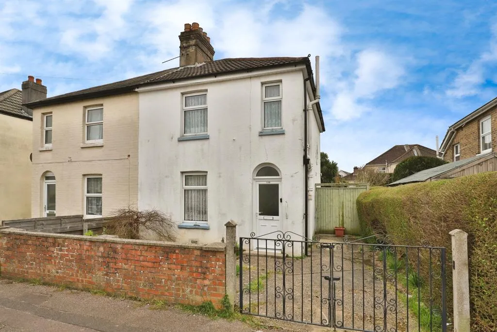 2 bed Semi-Detached