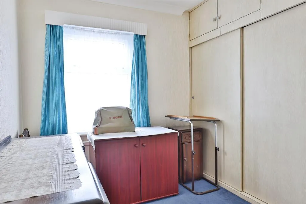 2 bed Semi-Detached