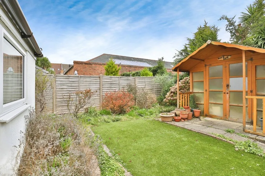 2 bed Semi-Detached