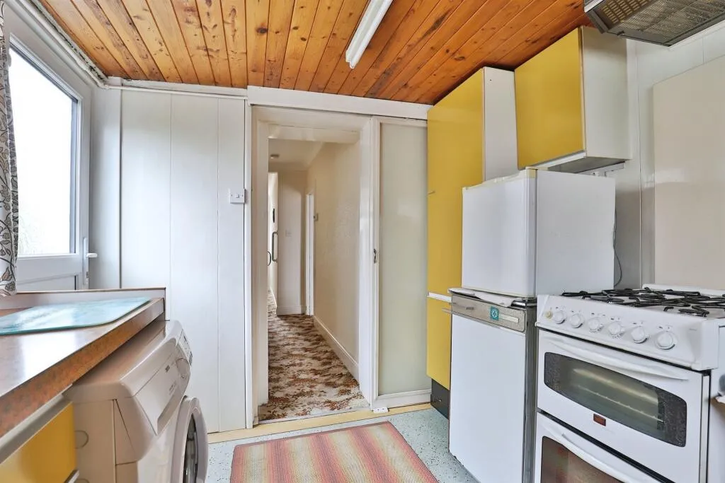 2 bed Semi-Detached
