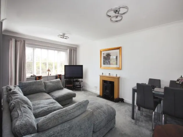 2 bed Apartment