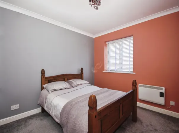 2 bed Apartment
