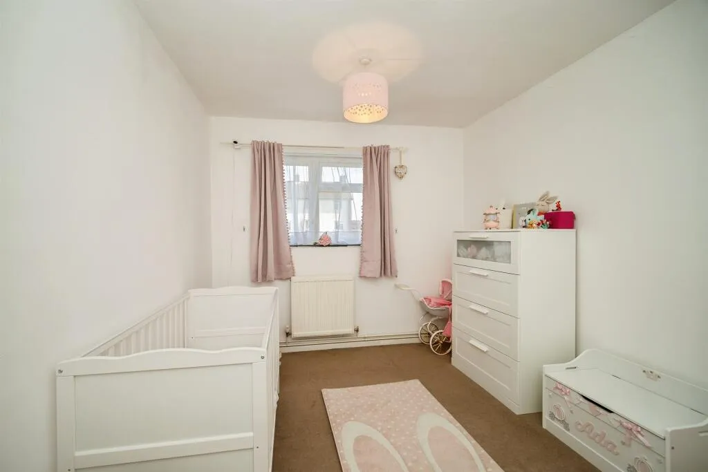 2 bed Apartment