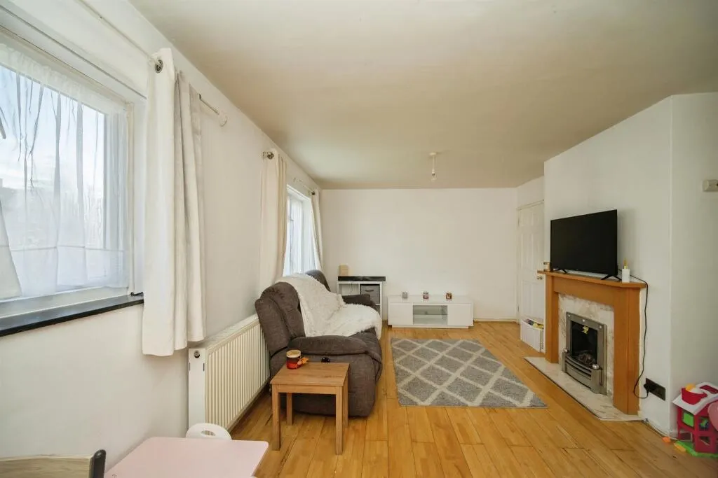 2 bed Apartment