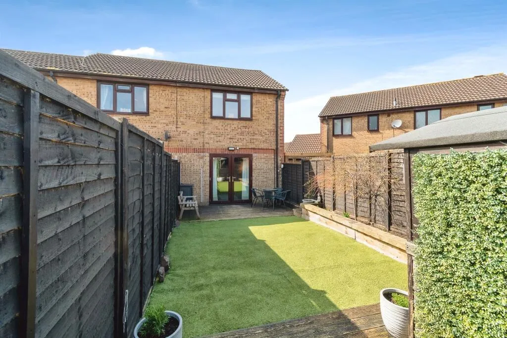 2 bed End of Terrace