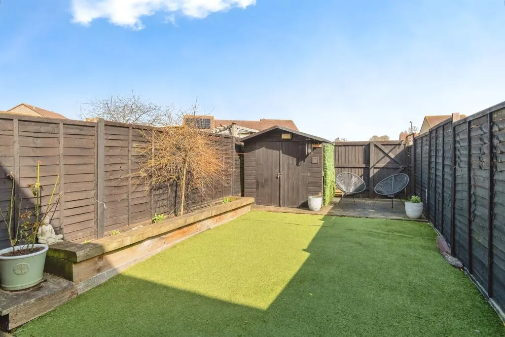 2 bed End of Terrace