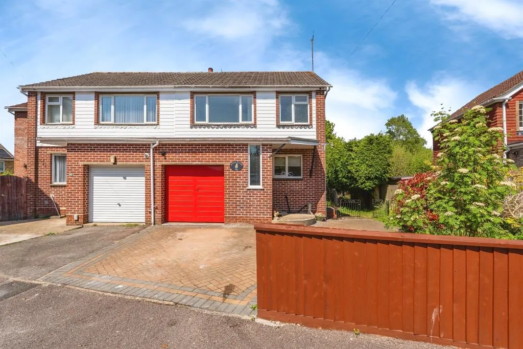 3 bed Semi-Detached