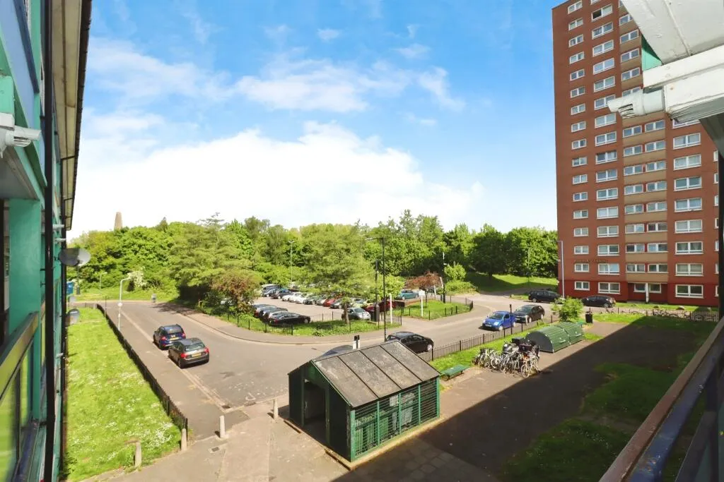 2 bed Apartment