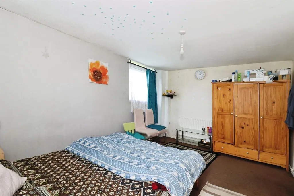 2 bed Apartment