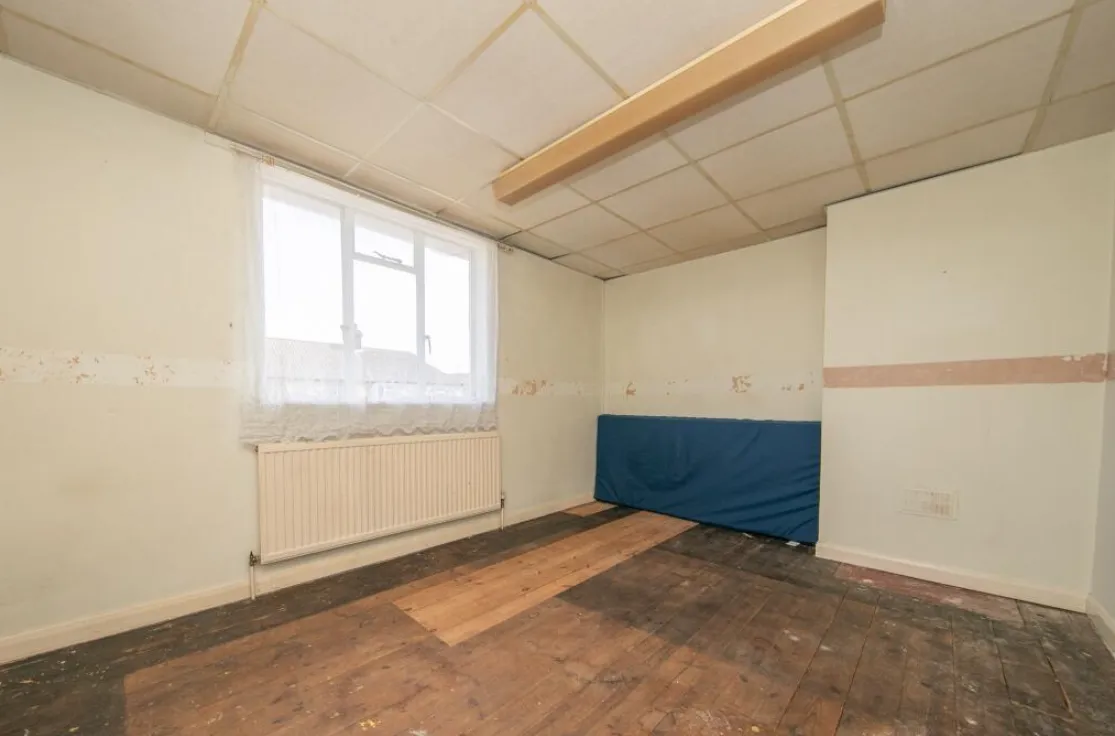 3 bed Terraced