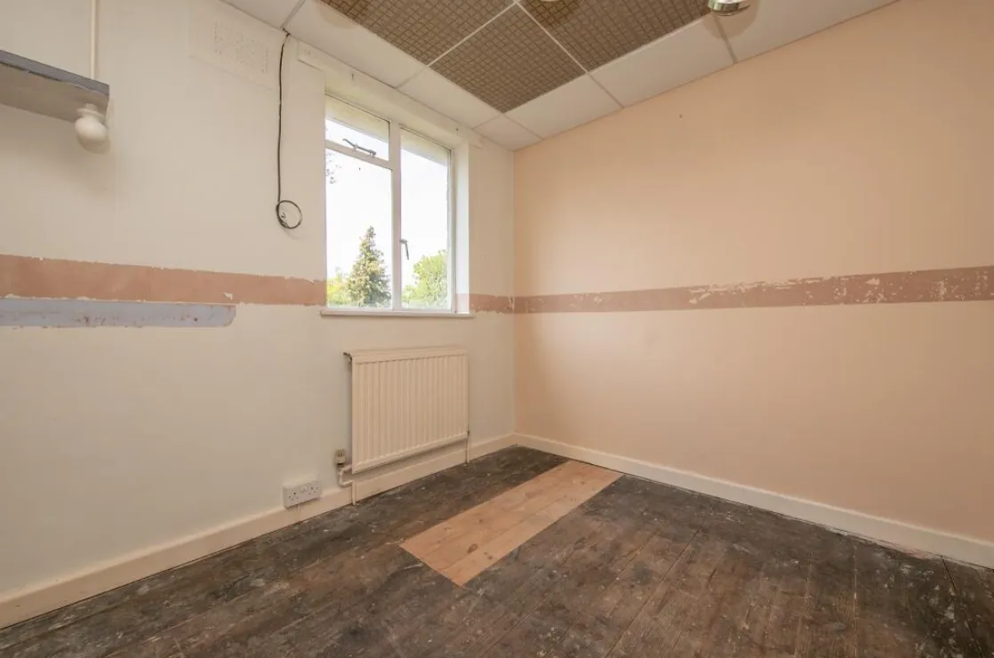 3 bed Terraced