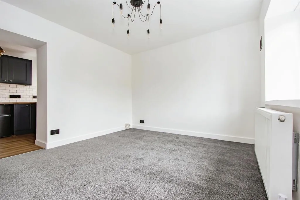 2 bed Terraced