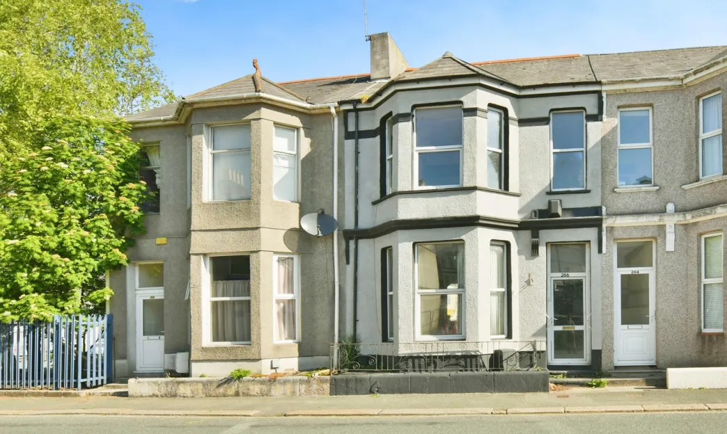 3 bed Terraced
