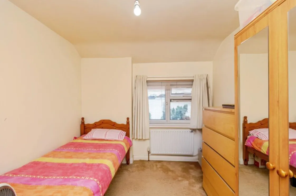 3 bed Terraced