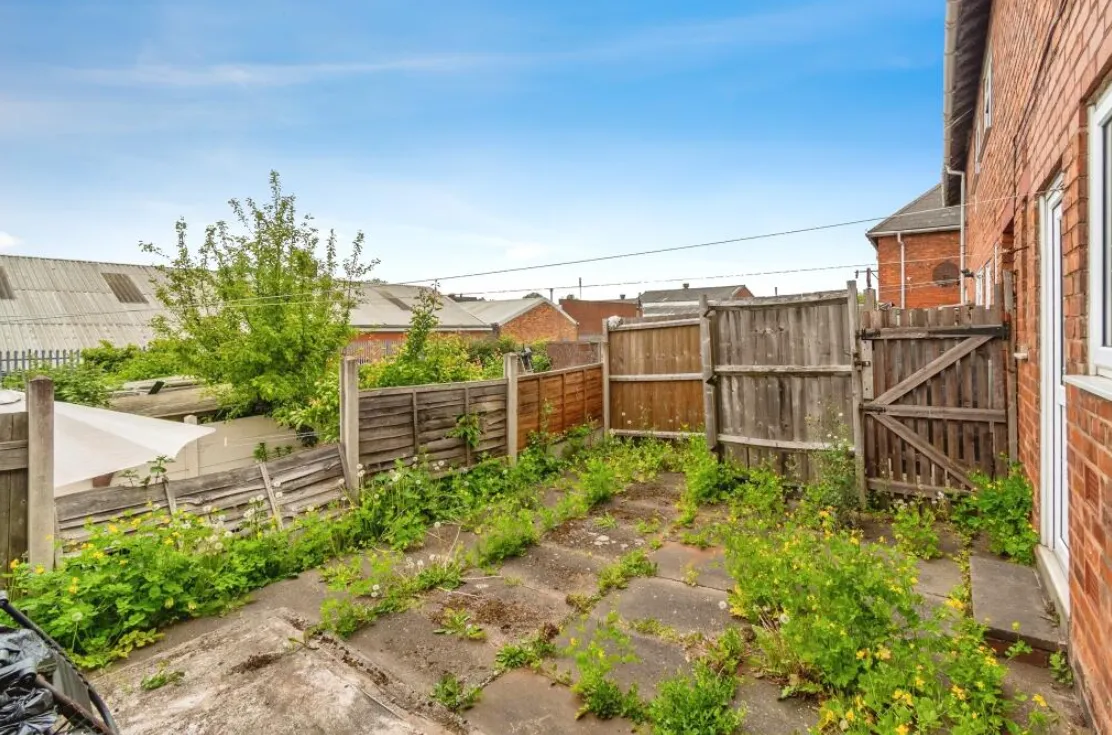 3 bed Terraced