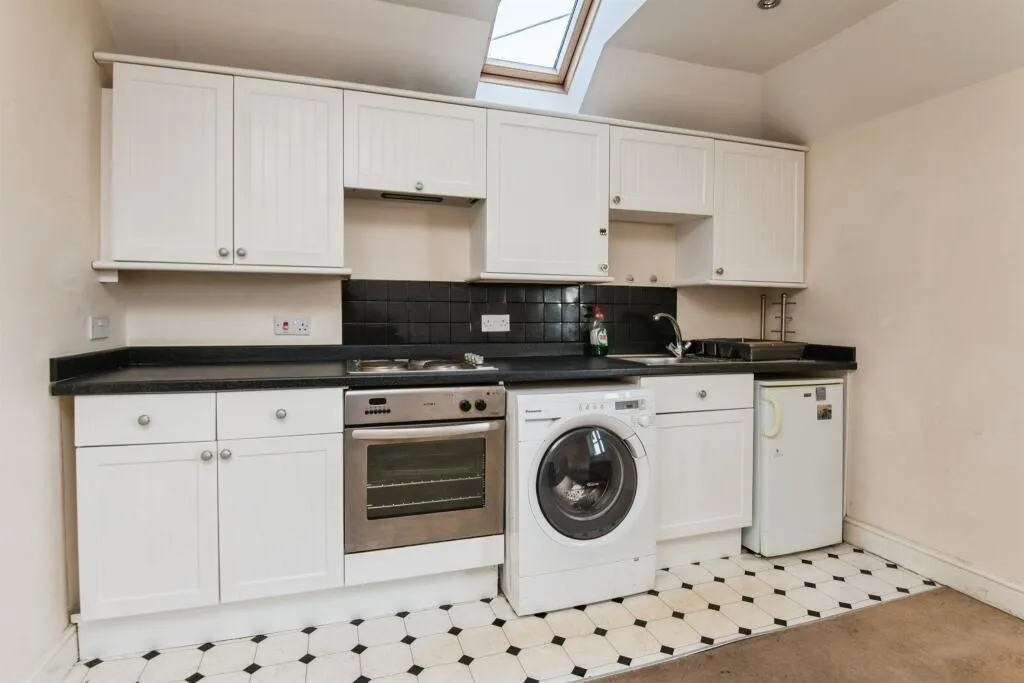 1 bed Apartment