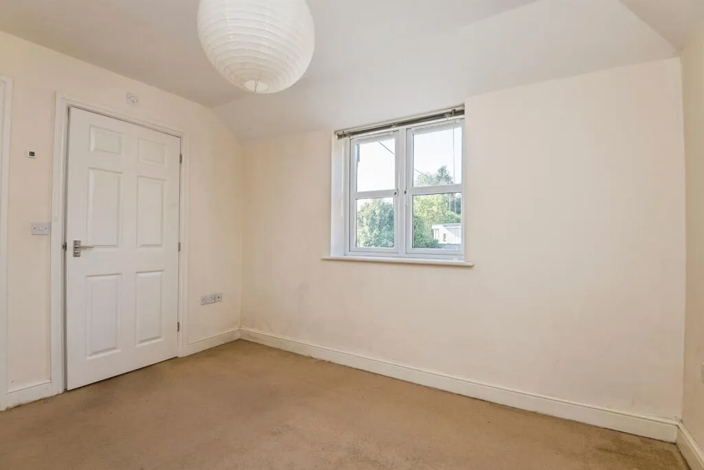 1 bed Apartment