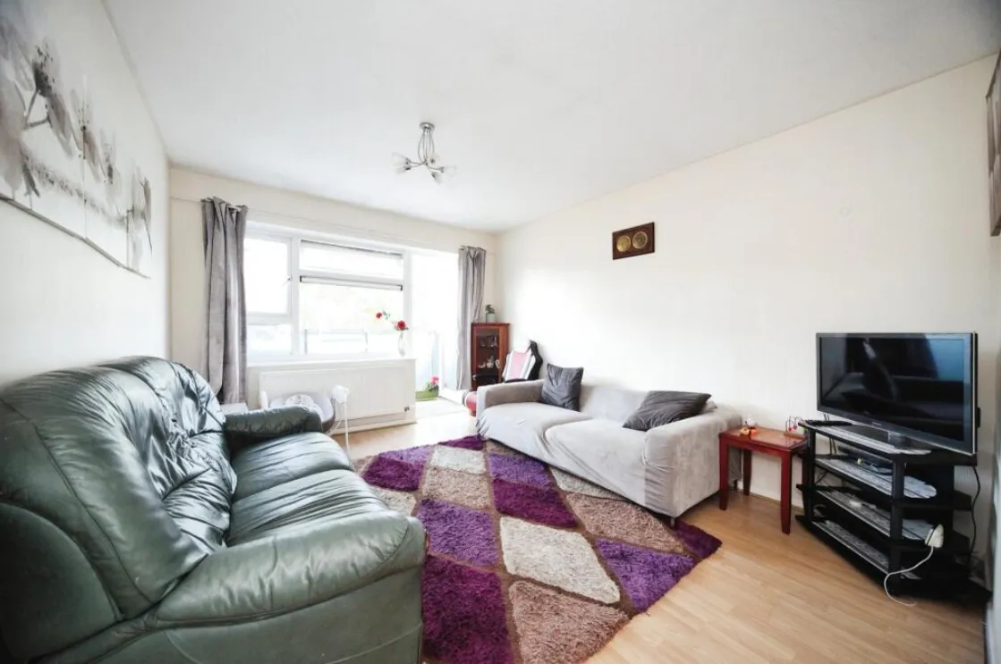 1 bed Maisonette