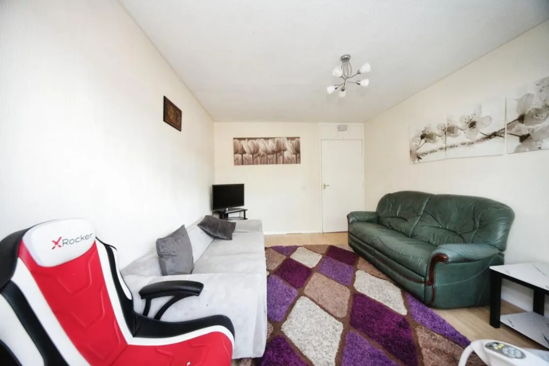 1 bed Maisonette