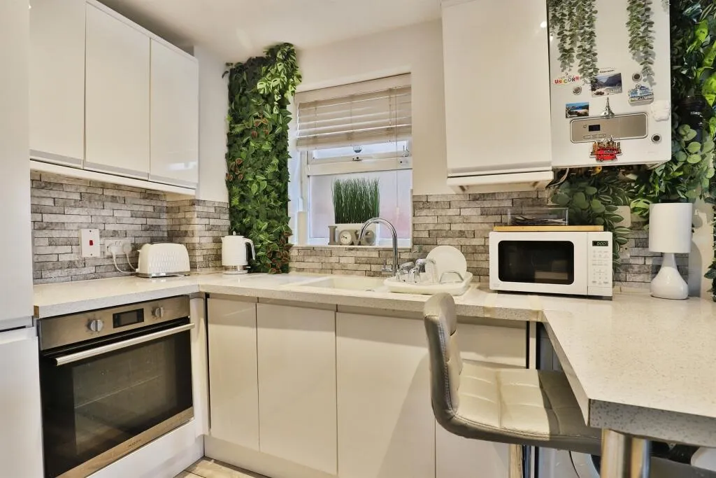 2 bed Apartment