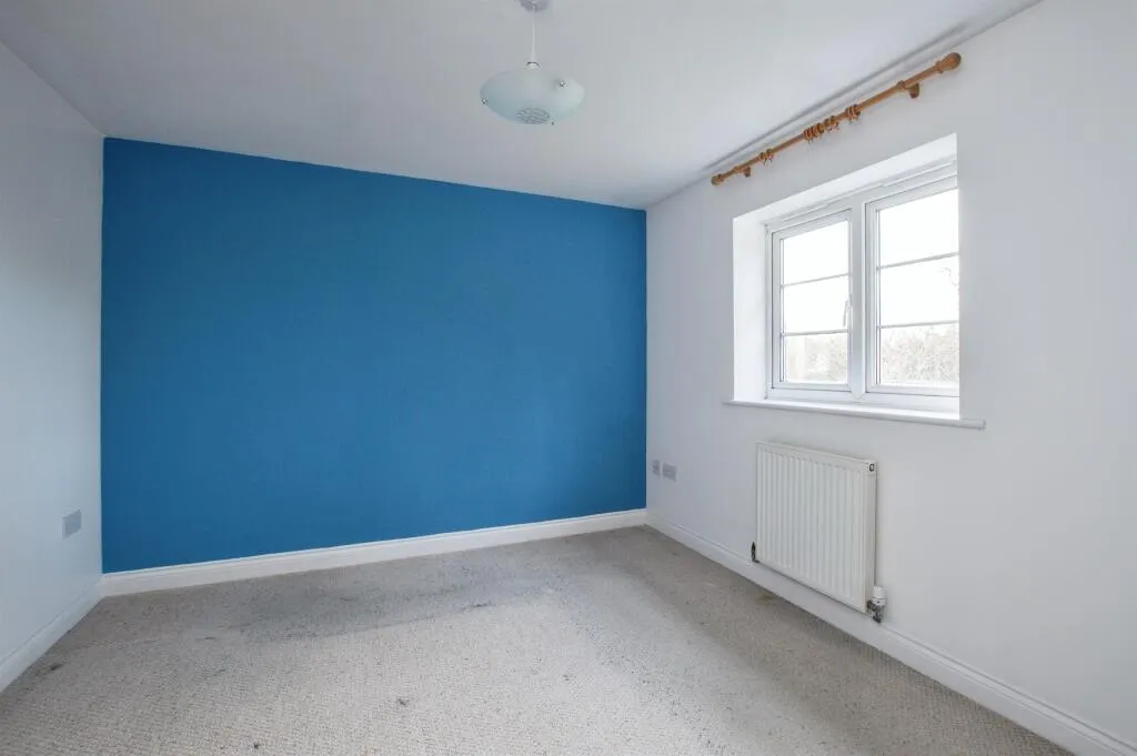 3 bed Terraced
