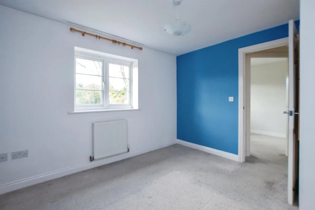 3 bed Terraced