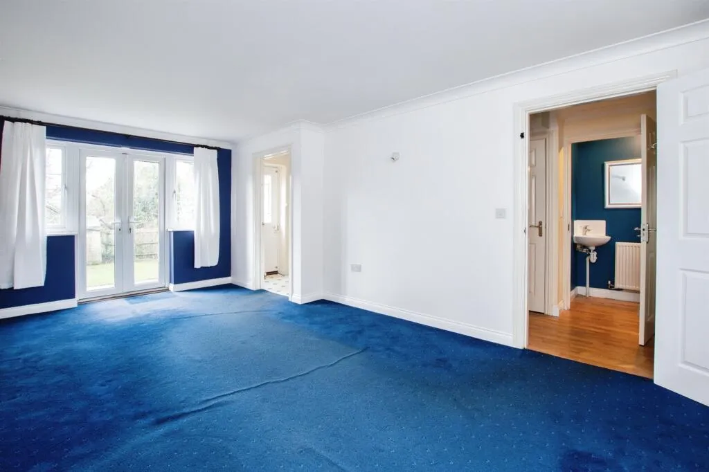 3 bed Terraced