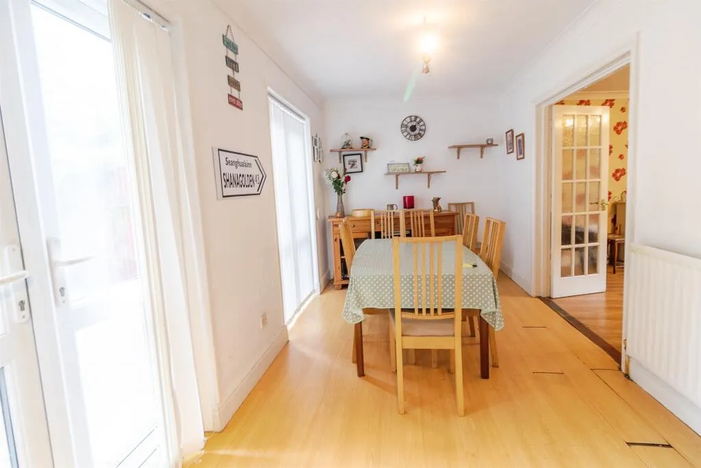 3 bed Terraced