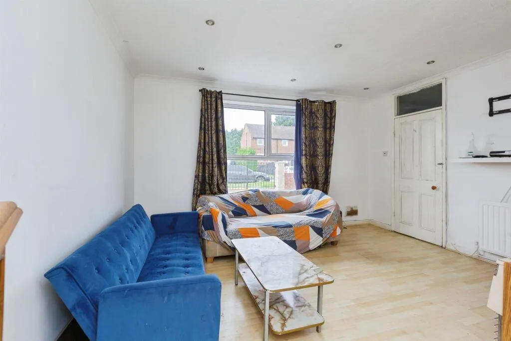 3 bed Semi-Detached