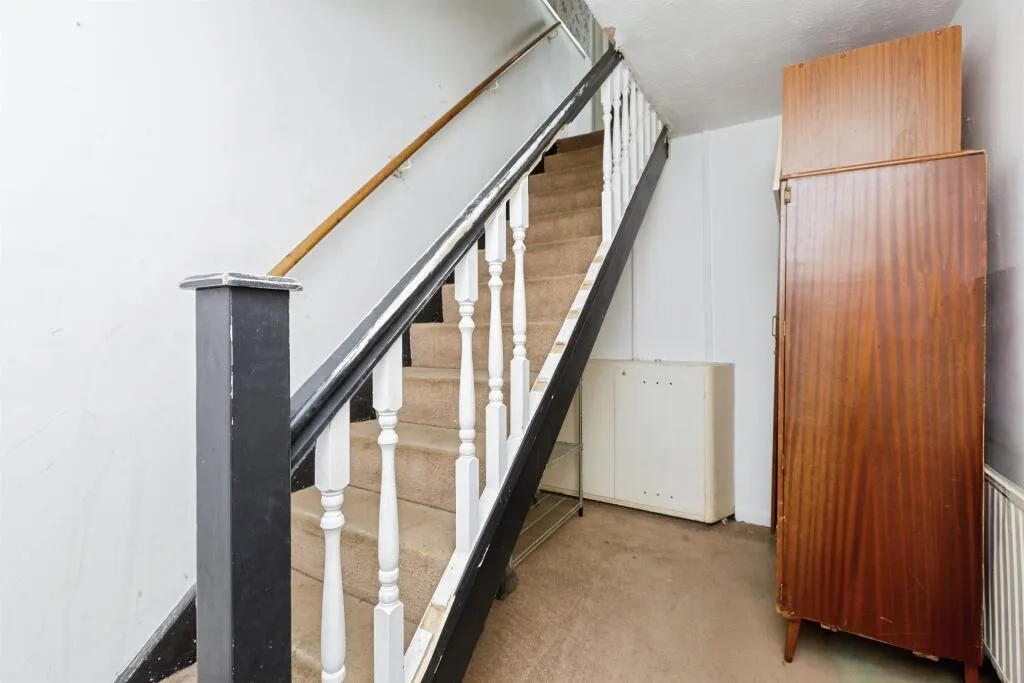 3 bed Semi-Detached