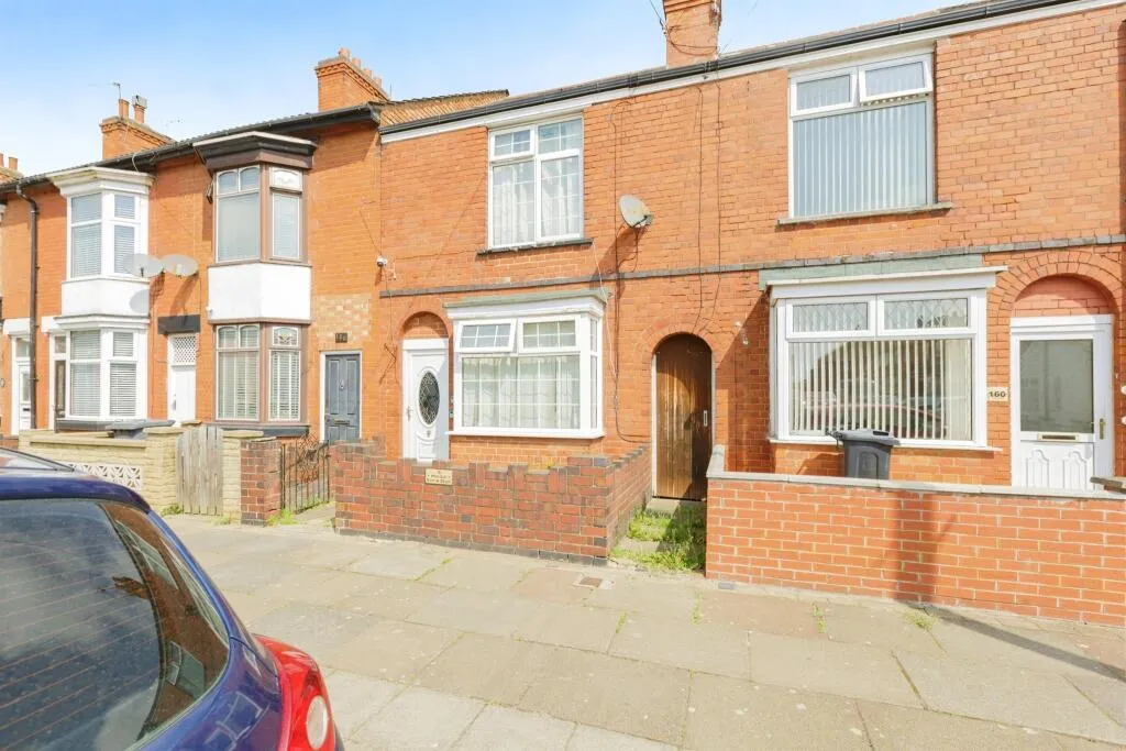 4 bed Semi-Detached
