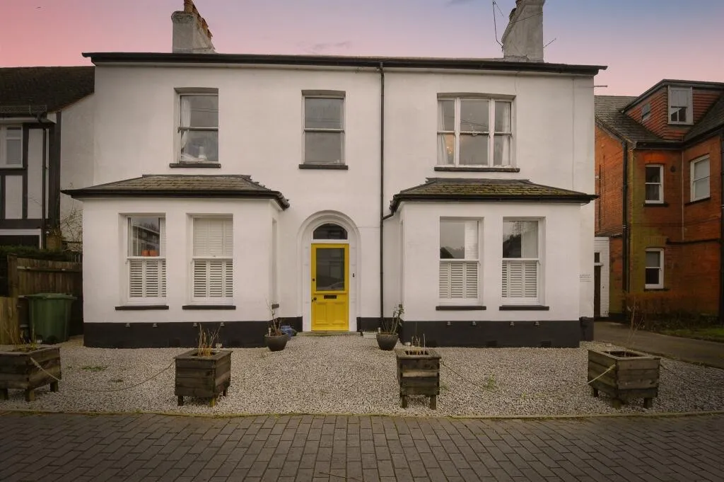 2 bed Apartment
