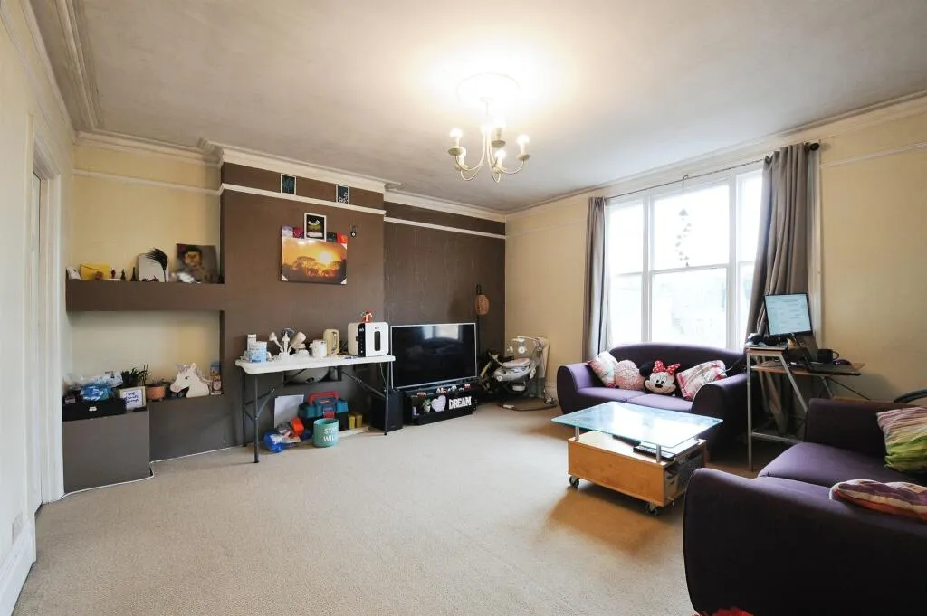 2 bed Apartment