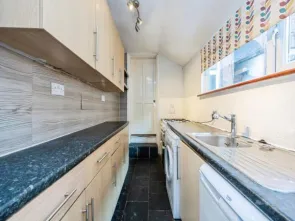 2 bed Terraced