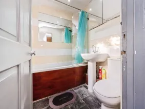 2 bed Terraced